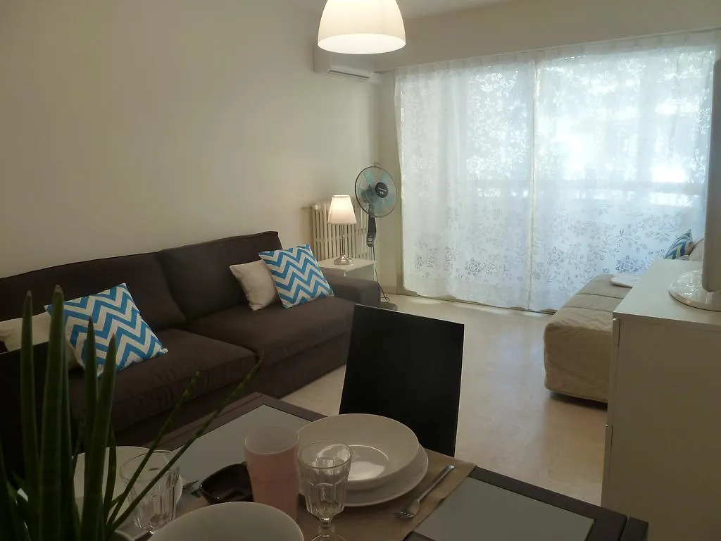 Hotel Le Neptunia Juan-les-Pins Apartmán